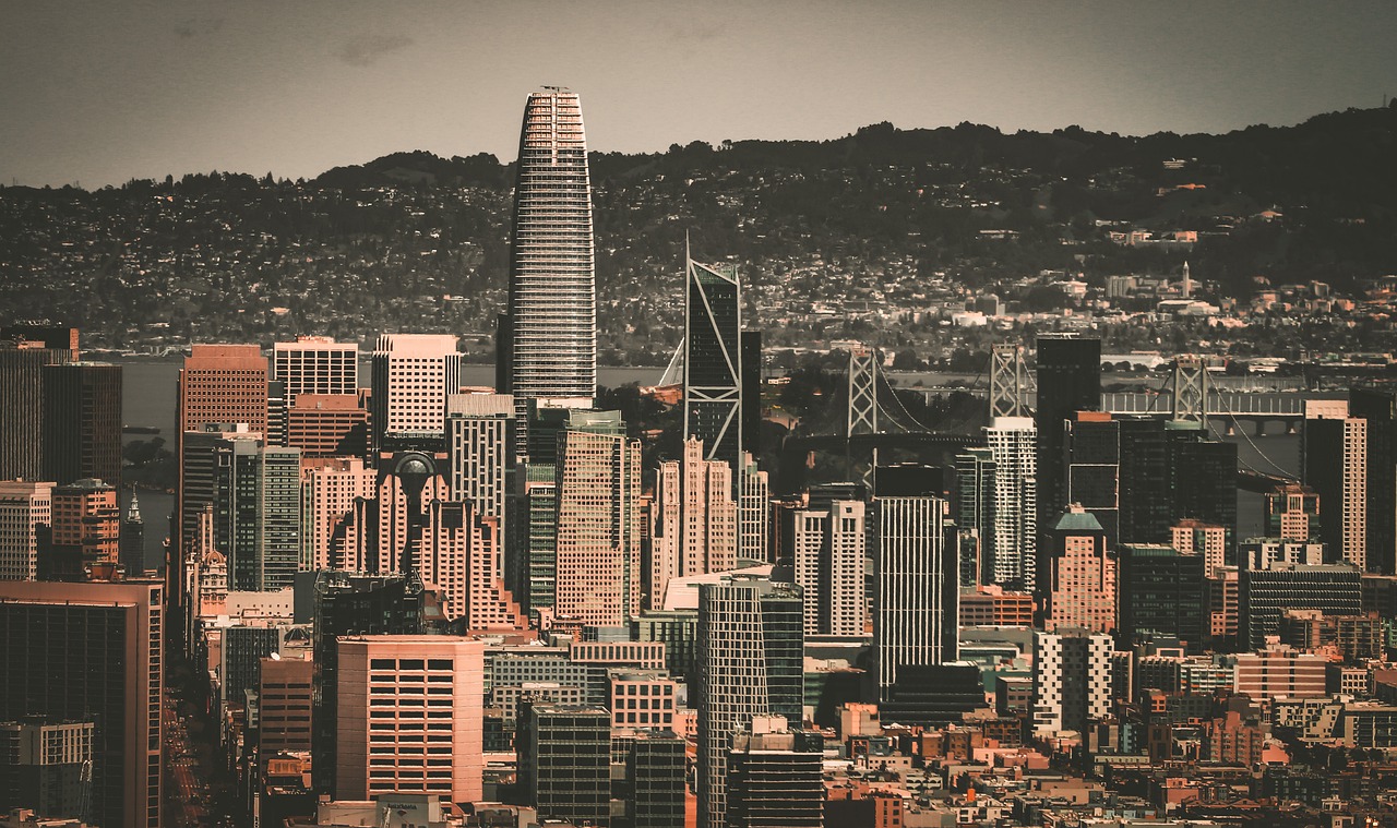 经常项目顺 经常项目顺